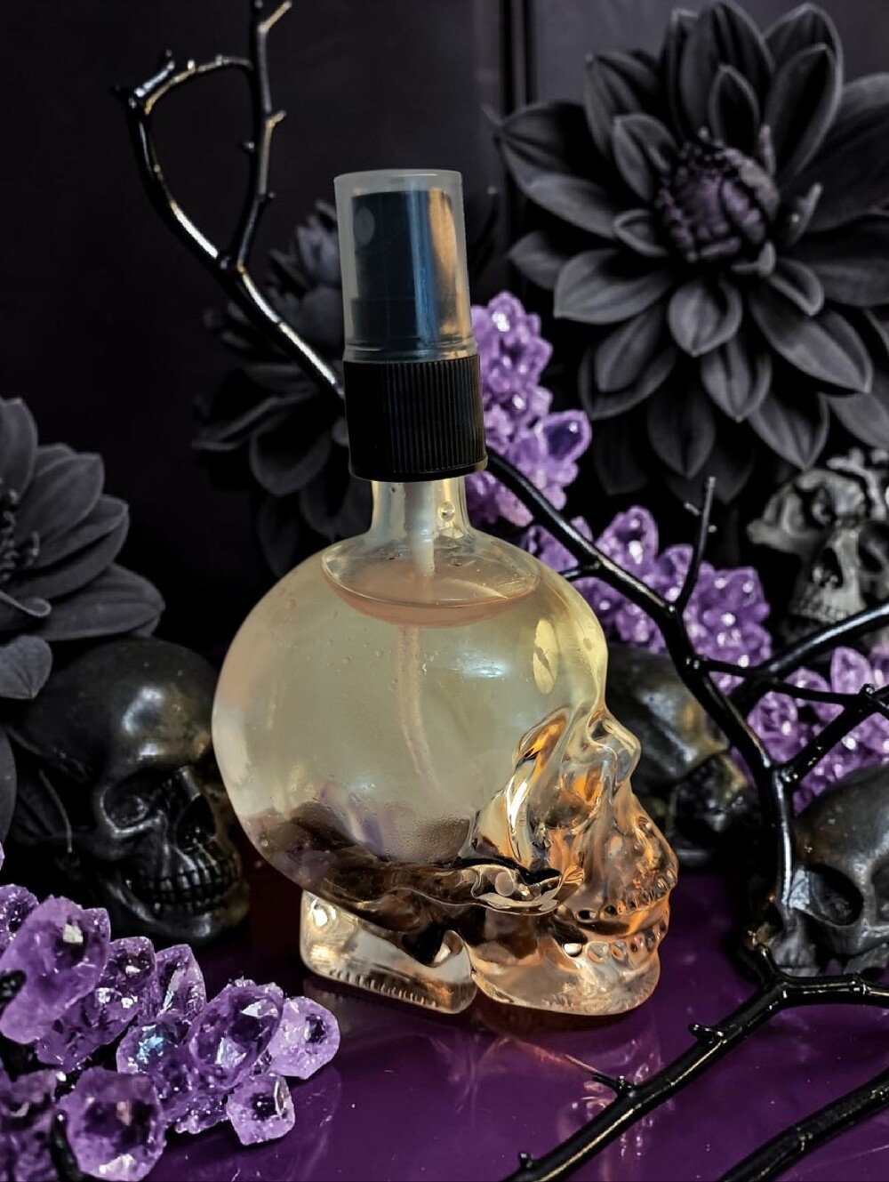 Protection Skull Moon Spray 3.3oz Glass Bottle - Picture 2 of 4